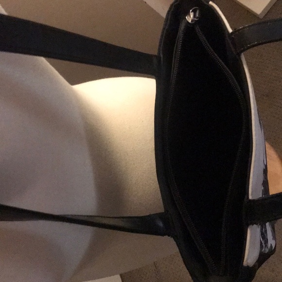 Shoulder pocketbook /purse/medium bag style - Picture 6 of 6